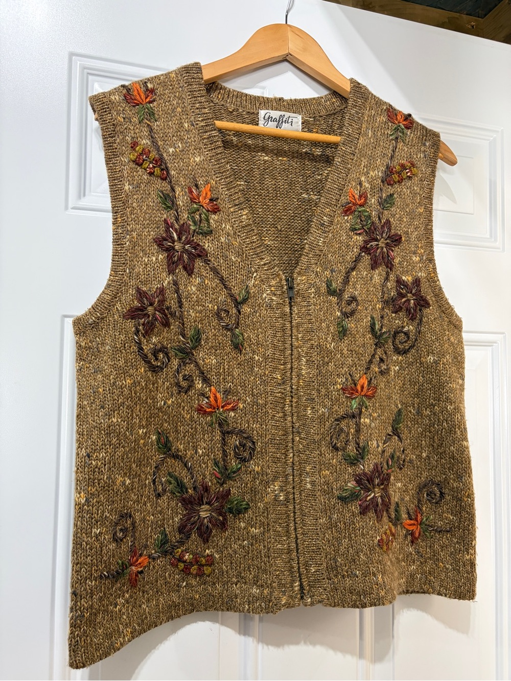 Vintage Graffiti Brown Speckled Knit Sweater Vest vintage floral embroidery